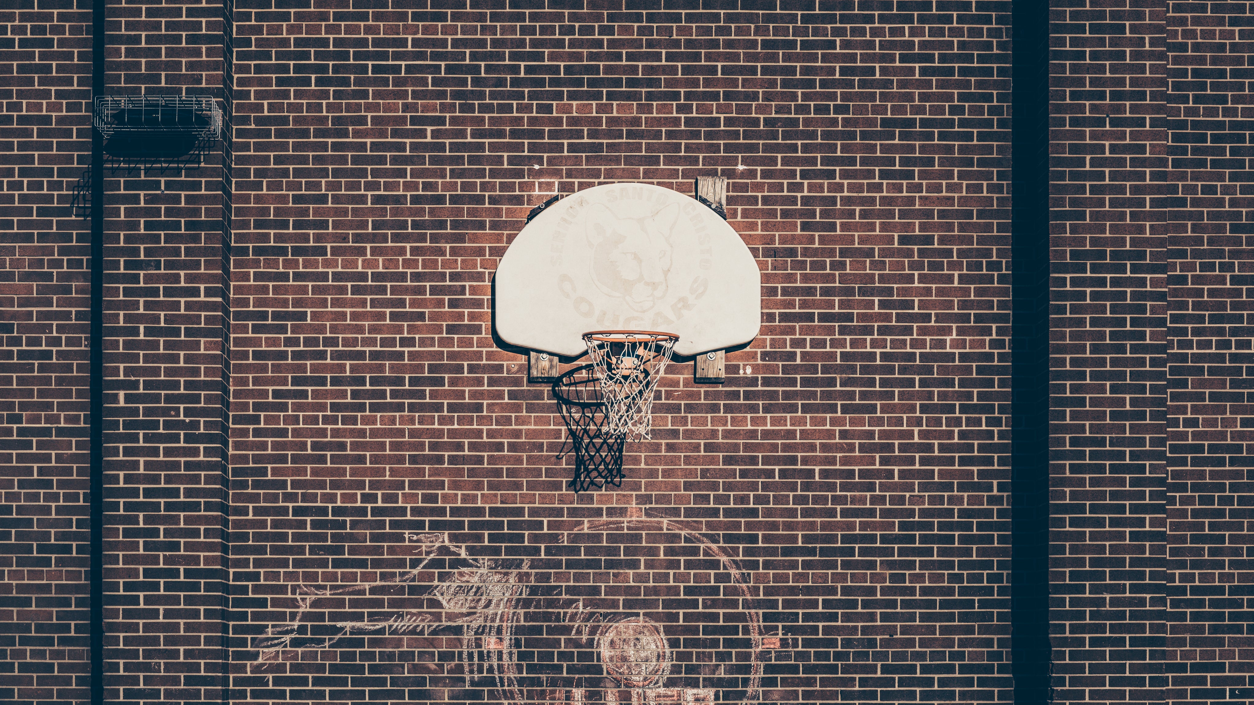 files/baskeball-hoop.jpg